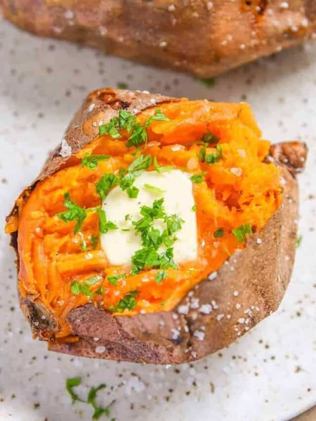 Easy Baked Sweet Potato in the Air Fryer