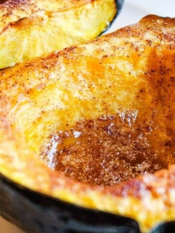 Roasted Brown Sugar Acorn Squash Closeup