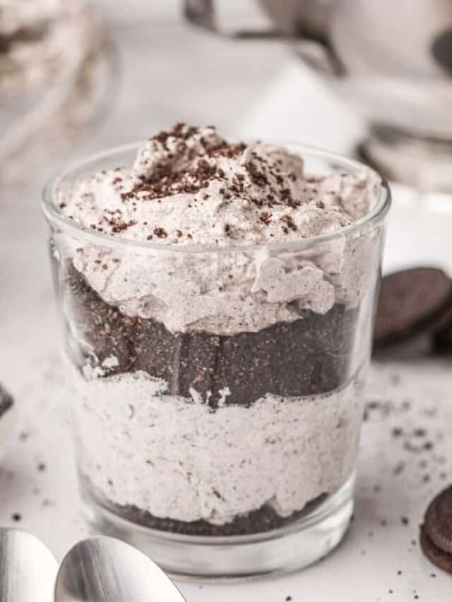 No Bake Oreo Mousse Dessert