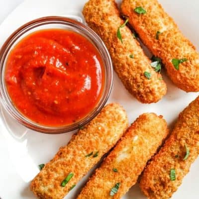 Air Fryer Frozen Mozzarella Sticks | Everyday Family Cooking