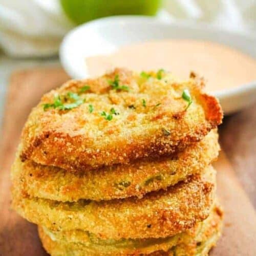 Air Fryer Fried Green Tomatoes with sriracha mayo bowl in background