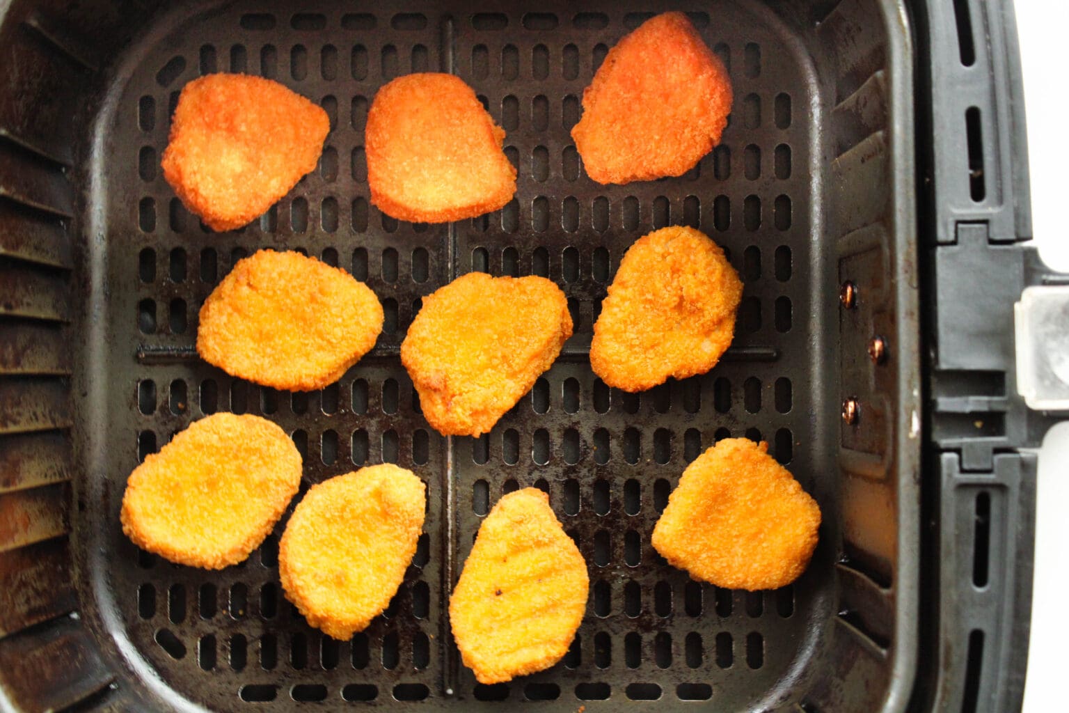 frozen nuggets in air fryer
