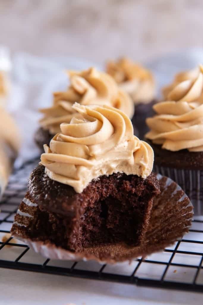 3 Ingredient Peanut Butter Frosting - Everyday Family Cooking