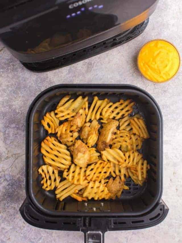 frozen-waffle-fries-in-the-air-fryer-story-everyday-family-cooking