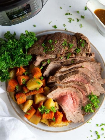 cropped-sirloin-tip-roast-in-instant-pot1.jpg