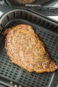 How To Reheat Steak In The Air Fryer | Everyday Family Cooking