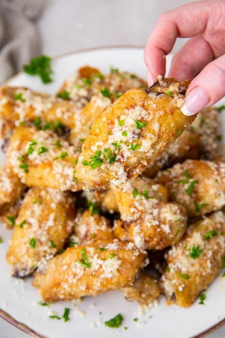 garlic-parmesan-wings-in-the-air-fryer-everyday-family-cooking