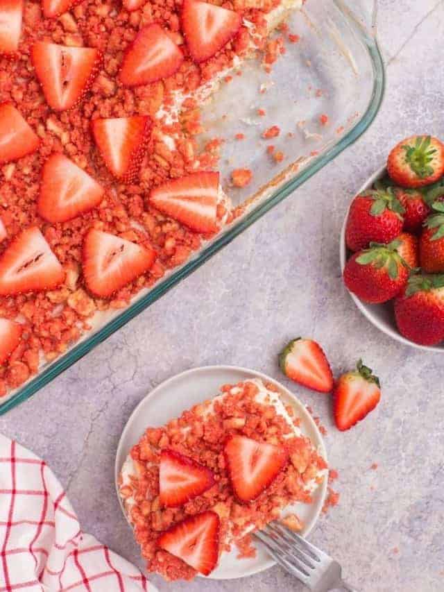 Strawberry Shortcake Crumble - Everyday Family Cooking