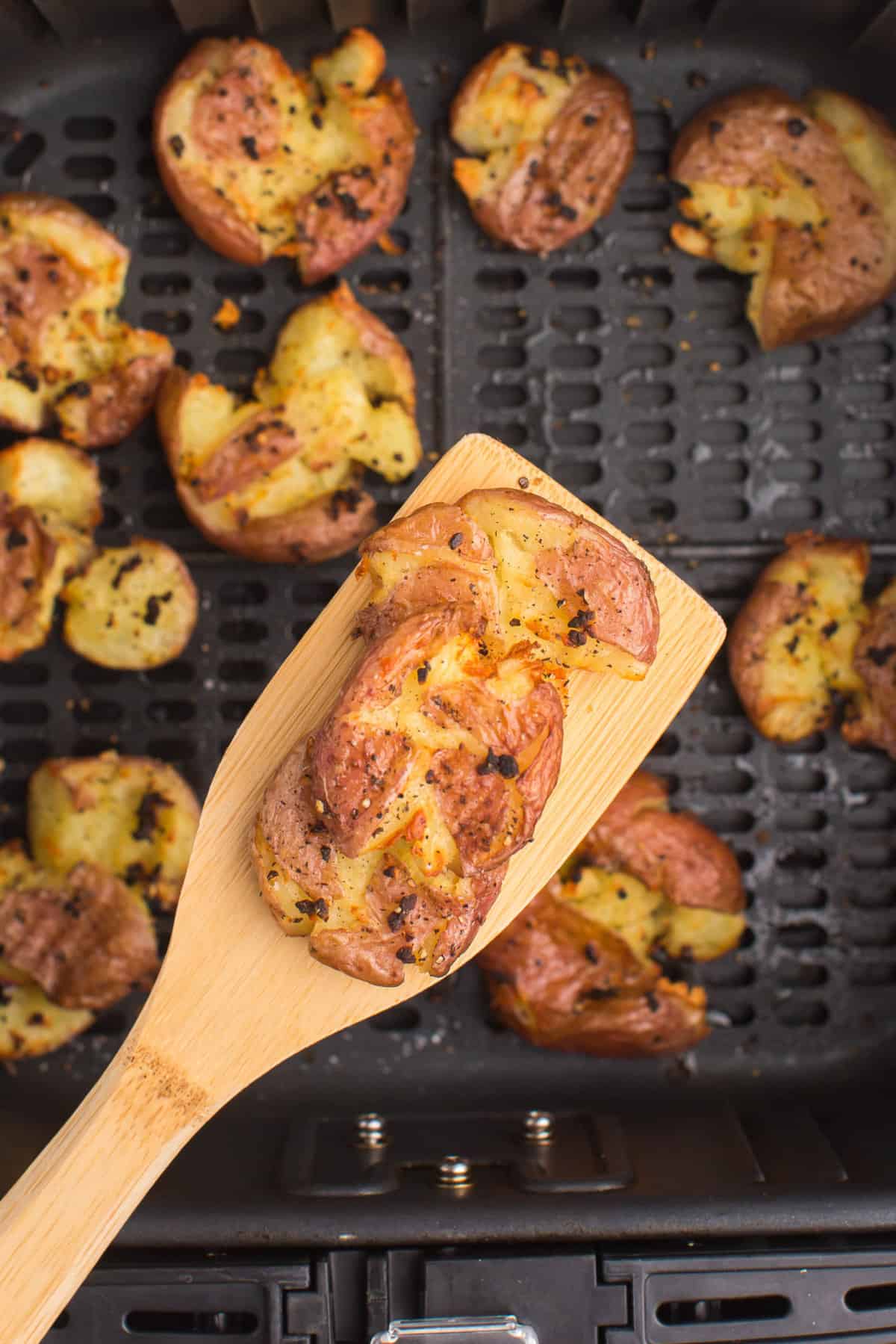 air-fryer-smashed-potatoes-everyday-family-cooking