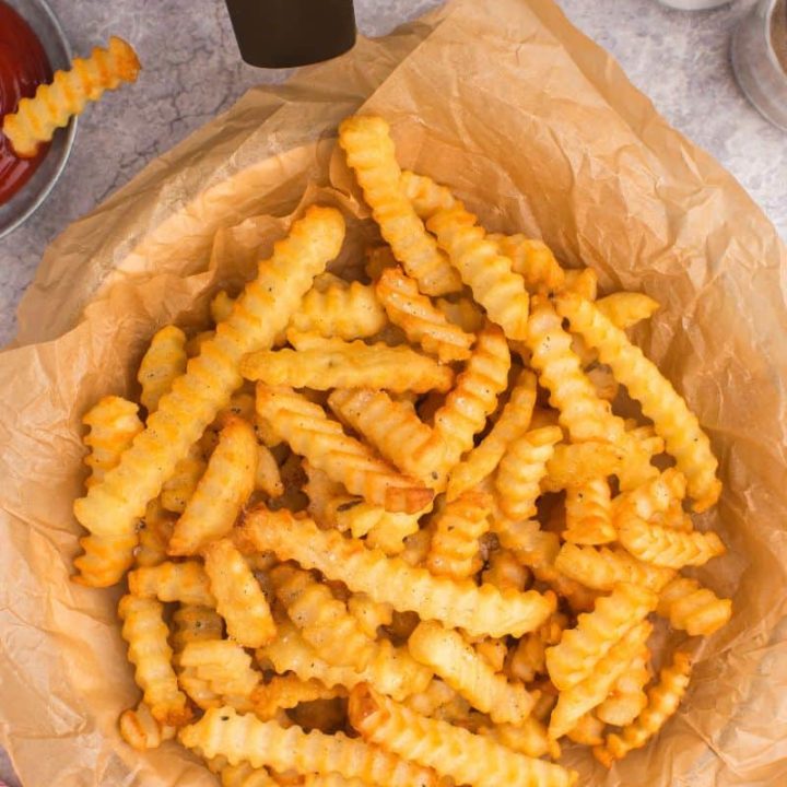 Air fryer Crinkle Cut Fries - Rachna cooks