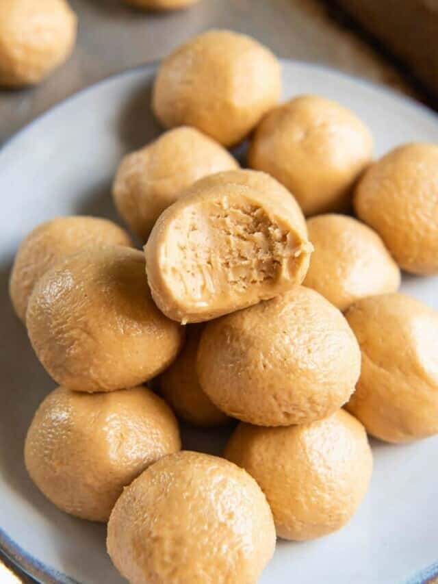 3 Ingredient Peanut Butter Balls