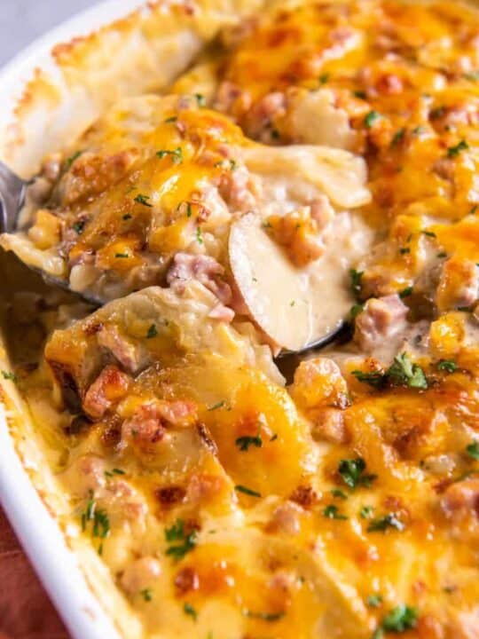 https://www.everydayfamilycooking.com/wp-content/uploads/2022/10/Instant-Pot-Scalloped-Potatoes-and-Ham5-540x720.jpg