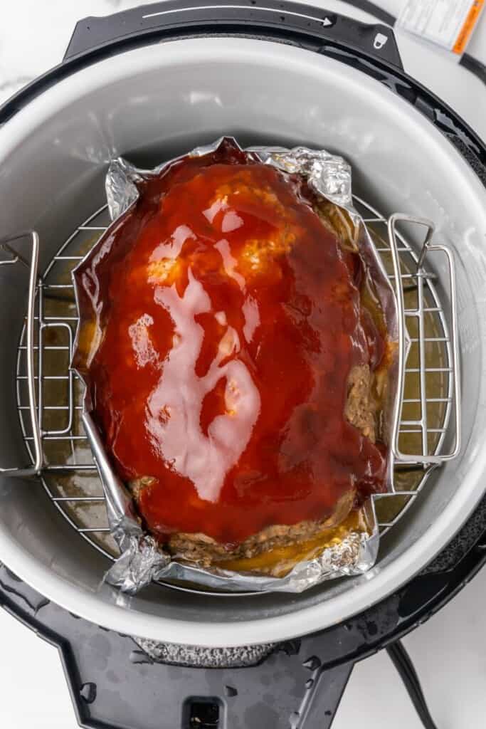 One-Pot Ninja Foodi Meatloaf and Potatoes - Mommy Hates Cooking