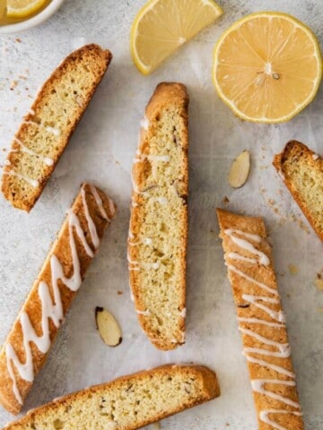 lemon slices and lemon biscotti