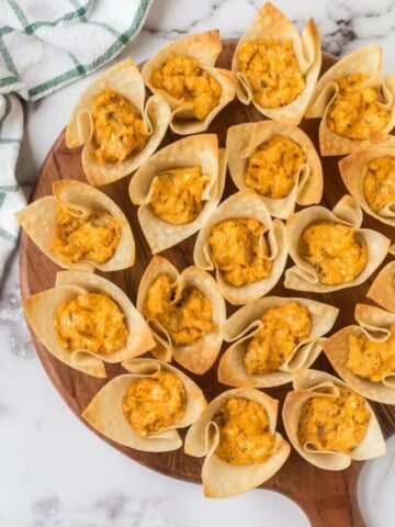 platter with buffalo chicken wontons