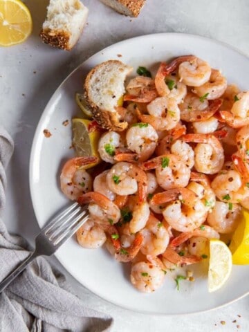 plate with shrimp scampi