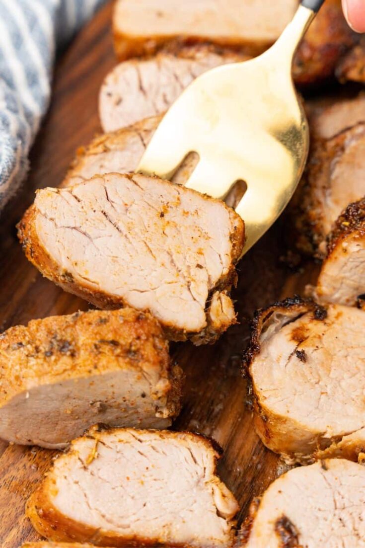 https://www.everydayfamilycooking.com/wp-content/uploads/2023/05/Ninja-foodi-pork-tenderloin-12-735x1103.jpg