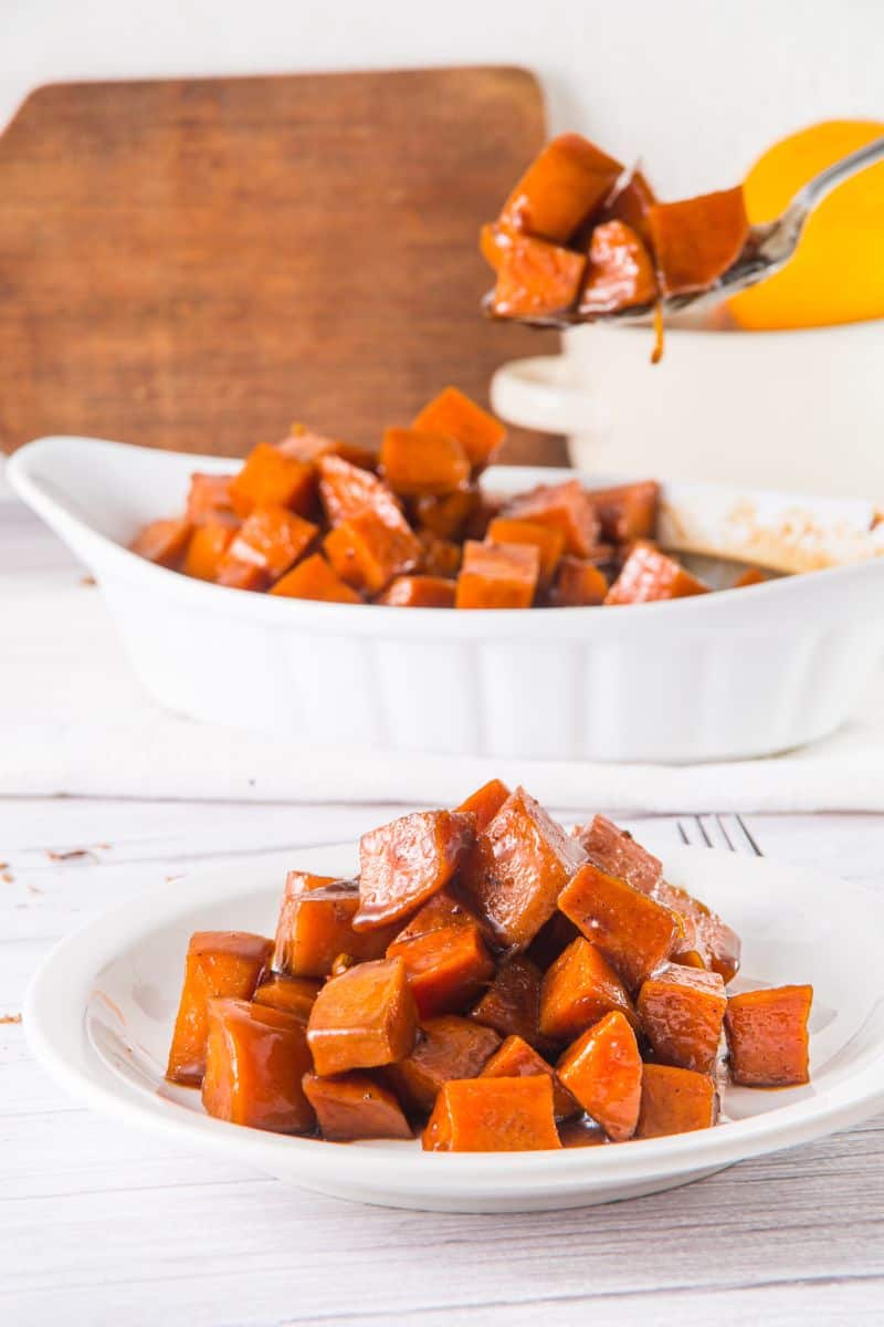 https://www.everydayfamilycooking.com/wp-content/uploads/2023/07/Stovetop-Candied-Sweet-Potatoes-20.jpg