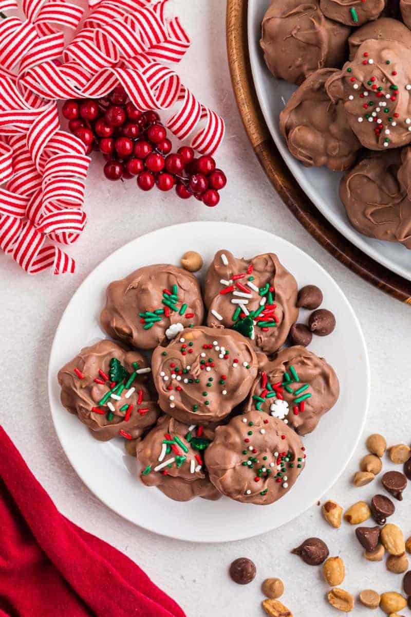 Easy Crockpot Christmas Crack - Dark Chocolate Clusters - The Sweet, Simple  Things