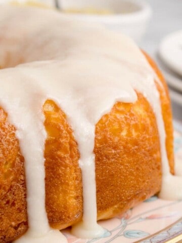 cream cheese pineapple pound cake with icing